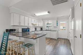1081 Ocean Boulevard W, Holden Beach, NC 28462 – photo 15: 1081 Ocean Blvd West
