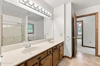 1113 Riverside Avenue, Elizabeth City, NC 27909 – photo 20: Hall Bath