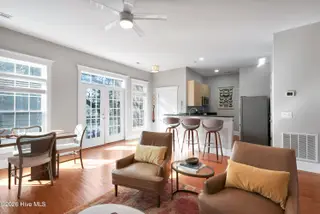 715 N 4th Street Apt 205, Wilmington, NC 28401 – photo 21: 715N4thStreet205-21