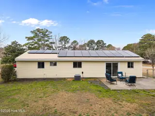 401 Ramsey Drive, Jacksonville, NC 28540 – photo 5: 5-web-or-mls-401 Ramsey Dr. 96