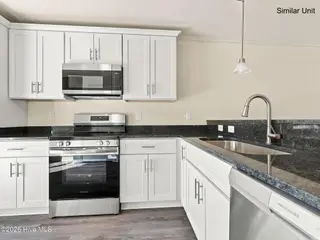 378 Boyington Place Road, Midway Park, NC 28544 — 2-bedroom townhome in Boyington Place, Midway Park, NC, photo 6 of 23: 11-web-or-mls-394 Boyington Pl Rd. 18
