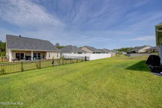 6909 English Holly Court SW, Ocean Isle Beach, NC 28469 — 3-bedroom home in Cameron Woods, Ocean Isle Beach, NC, photo 5 of 55: 6909EnglishHollyCourtSW(10)