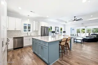121 NW 12th Street, Oak Island, NC 28465 – photo 11: shniderproductions.com-33