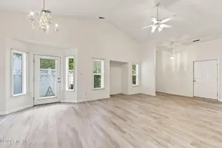 100 Jasmine Court, Morehead City, NC 28557 – photo 18: 20-web-or-mls-100 Jasmine Ct 030