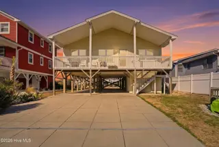 2004 W Beach Drive, Oak Island, NC 28465 – photo 1: 2004_W_Beach_Dr_Oak_Island_NC_tw2
