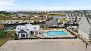 200 Olde Towne Yacht Club Drive 49, Beaufort, NC 28516 – photo 5: 6-web-or-mls-DJI_20250729165540_0014_D