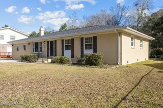 504 Oakwood Avenue, Jacksonville, NC 28546 – photo 2: 3-web-or-mls-504 Oakwood Ave. 93