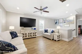 135 NE 75th Street, Oak Island, NC 28465 – photo 10: Living Room