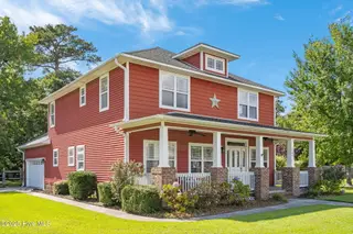 105 Sandstone Court, Jacksonville, NC 28546 — 4-bedroom home in Brookstone, Jacksonville, NC, photo 2 of 55: 2-web-or-mls-02