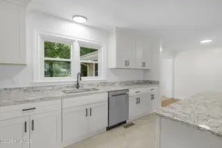 133 Rosedale Drive, Elizabeth City, NC 27909 – photo 7: 7-web-or-mls-DSC04768