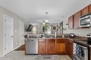 303 Glen Cannon Drive, Jacksonville, NC 28546 – photo 11: glencannon-11