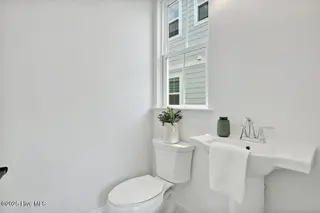 332 Longhill Drive, Wilmington, NC 28412 – photo 11: 332 Longhill Dr