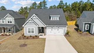 207 Rough Ridge Trail 13, Aberdeen, NC 28315 – photo 6: 6-web-or-mls-DJI_20260306122634_0115_D