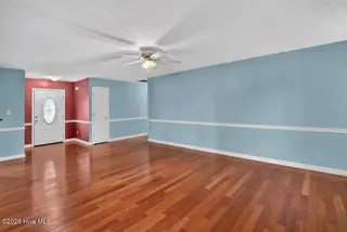 903 Gum Branch Court, Havelock, NC 28532 – photo 5: Living Room