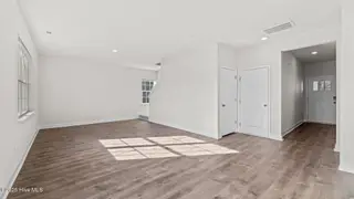241 Lake Tyler Drive, New Bern, NC 28560 – photo 7: 23-web-or-mls-DSC_1012