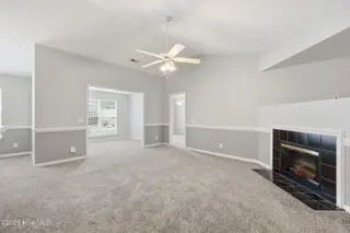 2225 Locksley Woods Drive F, Greenville, NC 27858 – photo 5: 27-web-or-mls-IMG_8678