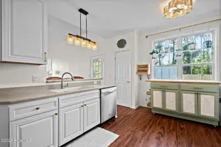 4509 Pine Hollow Drive, Wilmington, NC 28412 – photo 13: 33-web-or-mls-DSC00537