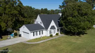 1223 Creek Road, Morehead City, NC 28557 — 3-bedroom home in Dill Creek, Morehead City, NC, photo 3 of 60: 1223RiverRd-11-5-25-001