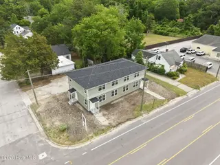 1607 Saint Andrew Street, Tarboro, NC 27886 – photo 22: 33-web-or-mls-DJI_20260501115345_0018_D