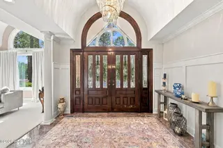 64 Pinewild Drive, Pinehurst, NC 28374 – photo 3: Gorgeous Welcoming Foyer