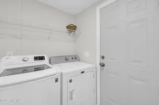2216 Bell Williams Road, Burgaw, NC 28425 — 3-bedroom manufactured home, Burgaw, NC, photo 14 of 25: Laundry Room – Practical and Convenien