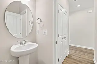 4214 Tinsley Court, Ayden, NC 28513 – photo 8: 27-web-or-mls-IMG_4260-Edited