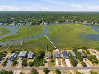 2016 W Pelican Drive, Oak Island, NC 28465 – photo 2