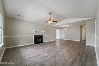 342 Palamino Trail, Jacksonville, NC 28546 – photo 10: Living Room
