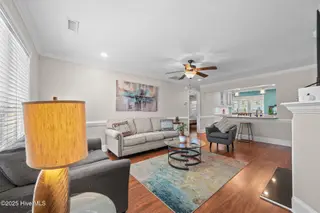 1620 Brook Hollow Drive A, Greenville, NC 27834 – photo 9: 15-web-or-mls-LHV_8298