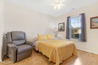 2900 Myrtle Street 11 Rosewood Village, Morehead City, NC 28557 – photo 13: Primary Bedroom