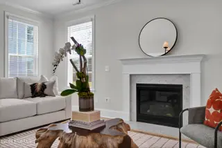 92 Planters Walk, Hampstead, NC 28443 – photo 22: Living Room 4