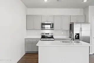 206 Keira Lane NW, Supply, NC 28462 – photo 6