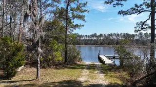 239 98 Garbacon Drive, Beaufort, NC 28516 – photo 23: DJI_20240315124042_0091_D