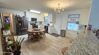 304 Mary Avenue, Castle Hayne, NC 28429 – photo 9: Open kitchen