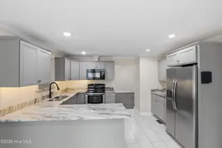 104 Inlet Drive, Elizabeth City, NC 27909 – photo 14: 22_104_inlet_dr_e_city_003