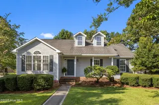 1000 Pamela Drive, Kinston, NC 28504 – photo 1: 1000 Pamela Drive, Kinston, NC