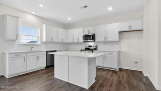 1118 Shoreline Drive, Vass, NC 28394 – photo 13: Kitchen