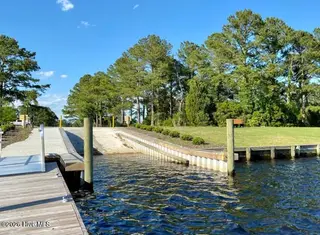 808 205 Black Swan Road, New Bern, NC 28560 – photo 12: Community Boat Ramp
