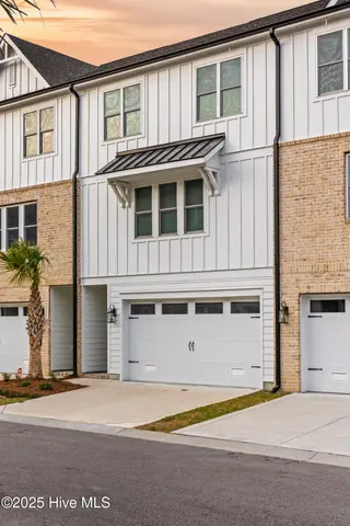 832 Anchors Bend Way 3, Wilmington, NC 28411 – photo 10: 011_808_anchors_bend-11_398