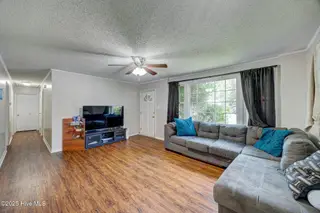 602 Seminole Trail, Jacksonville, NC 28540 – photo 12: 602SeminoleTrail(29)
