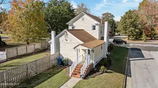 1009 N Market Street, Washington, NC 27889 – photo 8: 9-web-or-mls-DJI_20251112114534_0934_D
