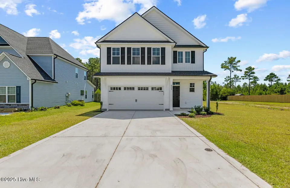 609 High Tide Drive, Sneads Ferry, NC 28460 – photo 1 of 42: IMG_5066