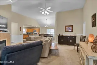 7773 Cypress Island Drive, Wilmington, NC 28412 — 3-bedroom home in Cypress Island, Wilmington, NC, photo 6 of 38