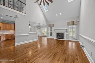 809 Chesapeake Place, Greenville, NC 27858 – photo 6: 59-web-or-mls-IMG_9980