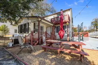 131 Purdie Drive, Emerald Isle, NC 28594 – photo 6: 131 Purdie Drive