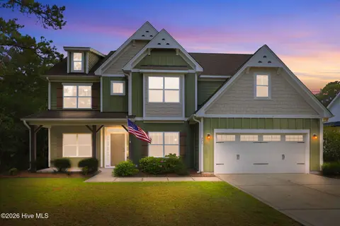 275 Mimosa Dr, Sneads Ferry
