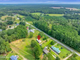 2216 Bell Williams Road, Burgaw, NC 28425 — 3-bedroom manufactured home, Burgaw, NC, photo 23 of 25: Aerial View – Privacy and Space