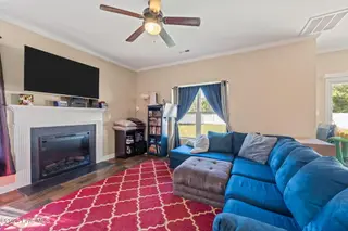 224 Rowland Drive, Richlands, NC 28574 – photo 8: 27-web-or-mls-_RAD7623
