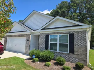 301 Stratton Place, Washington, NC 27889 – photo 2: Front