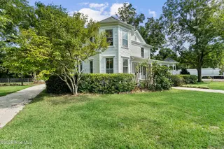 102 N Oak Street, Chadbourn, NC 28431 – photo 3: 3_DSC04559